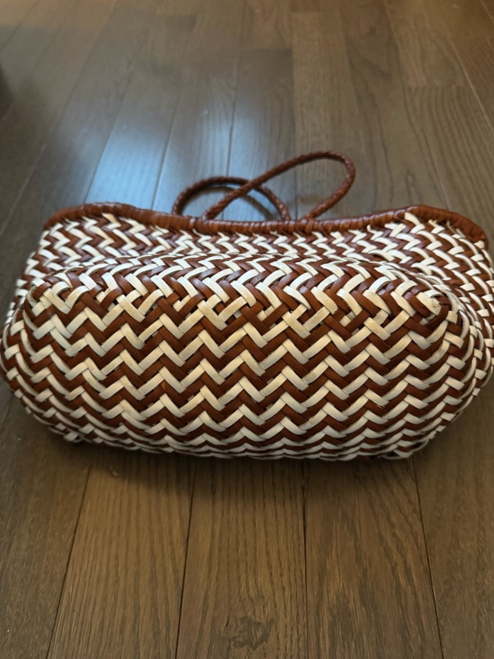 NWOT Dragon Diffusion triple jump bag - Picture 4 of 5